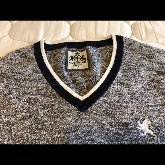 2x Express sweaters. Men’s size M. - Picture 4 of 5
